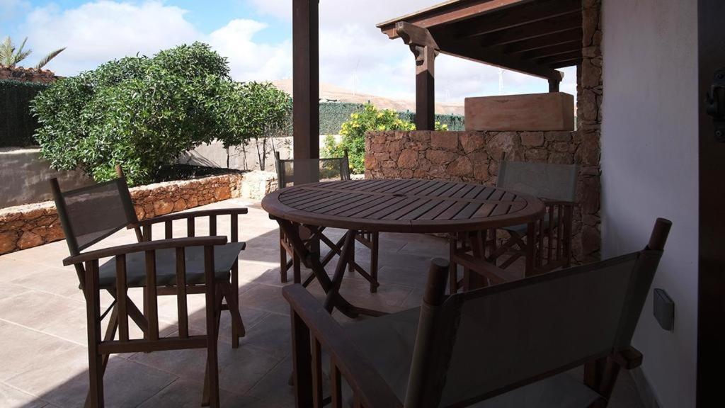 Pueblo Canario Aparthotel Los Estancos Bagian luar foto